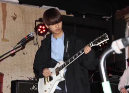 軽音楽部